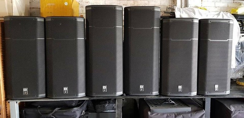 jbl prx 900